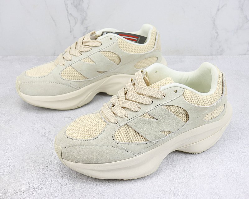 New Balance Warped Runner "Beige" фото № 5