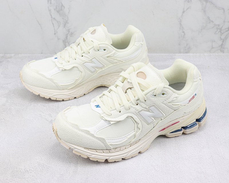 New Balance 2002R "Sea Salt/White" фото № 5