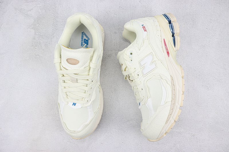 New Balance 2002R "Sea Salt/White" фото № 6