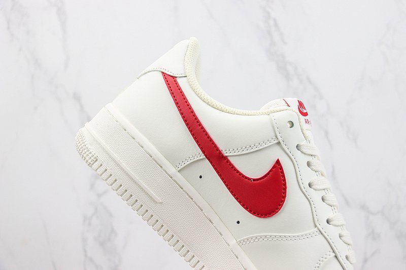 Nike Air Force 1 Low "White/Sport Red" фото № 3