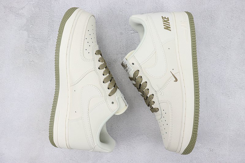 Nike Air Force 1 Low "Off White/Green Logo" фото № 6