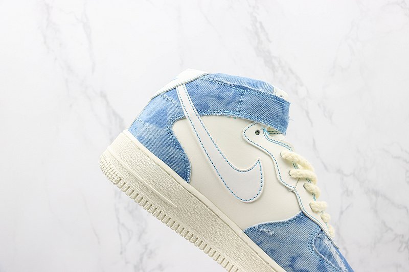 Nike Air Force 1 Mid "Denim Hole Silk" фото № 3