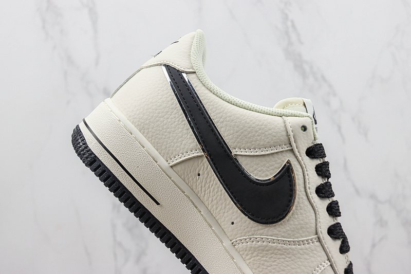 Nike Air Force 1 Low "Wheat White/Black/Silver Gradient" фото № 3
