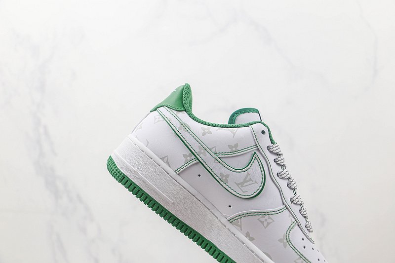 Louis Vuitton x Nike Air Force 1 Low "Green/White/Grey" фото № 3