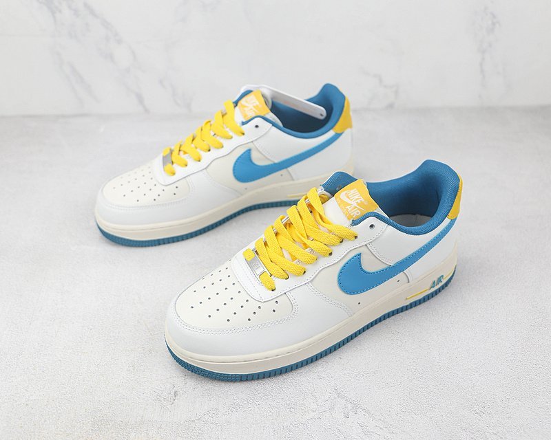 Nike Air Force 1 Low "Sky Blue/Yellow" фото № 5