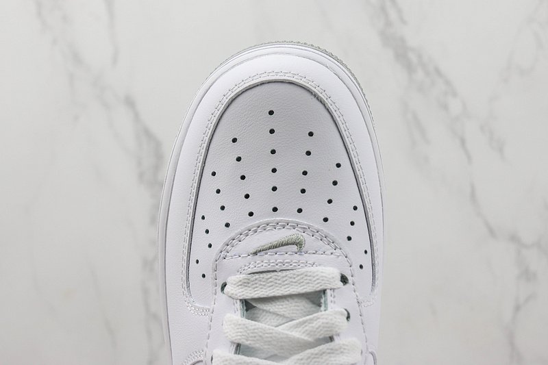 Nike Air Force 1 Low "Metallic Silver" фото № 4