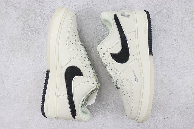 Nike Air Force 1 Low "White/Black/Sliver" фото № 6