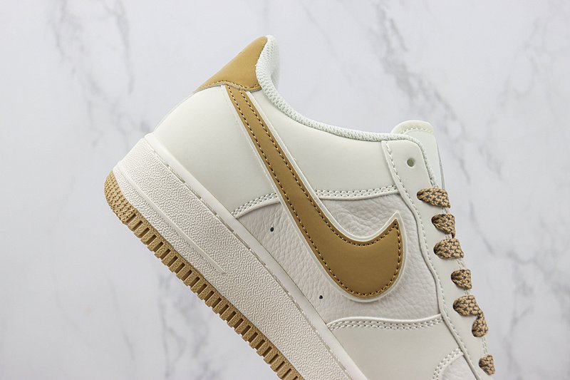 Nike Air Force 1 Low "Cream White/Brown" фото № 3