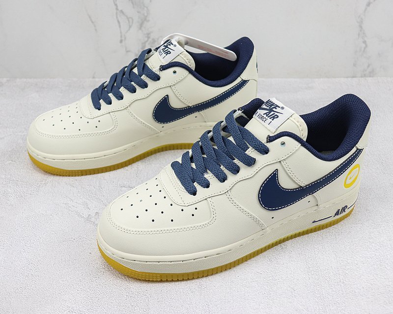 Nike Air Force 1 Low "Milky White/Navy/Yellow" фото № 5
