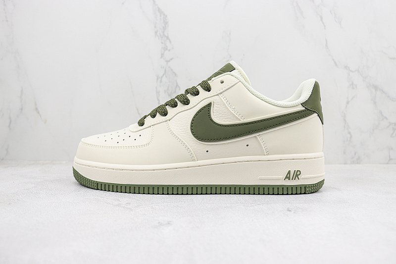 Nike Air Force 1 Low "White Vine/Olive Green" фото № 2
