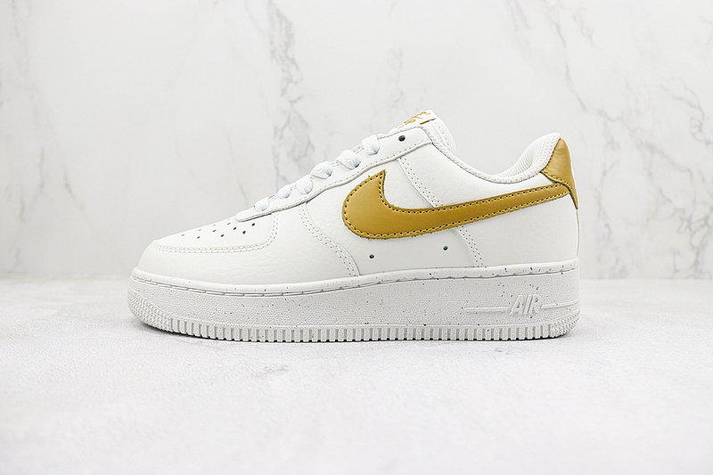 Nike Air Force 1 Low "Mi Platinum" фото № 2