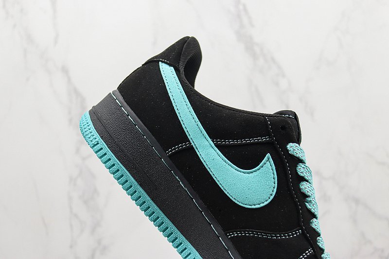Tiffany & Co. x Nike Air Force 1 Low "Black/Tiffany Blue Swoosh" фото № 3