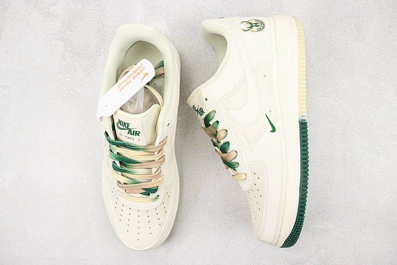 Milwaukee Bucks x Nike Air Force 1 Low "White Champaigne/George Green" фото № 6