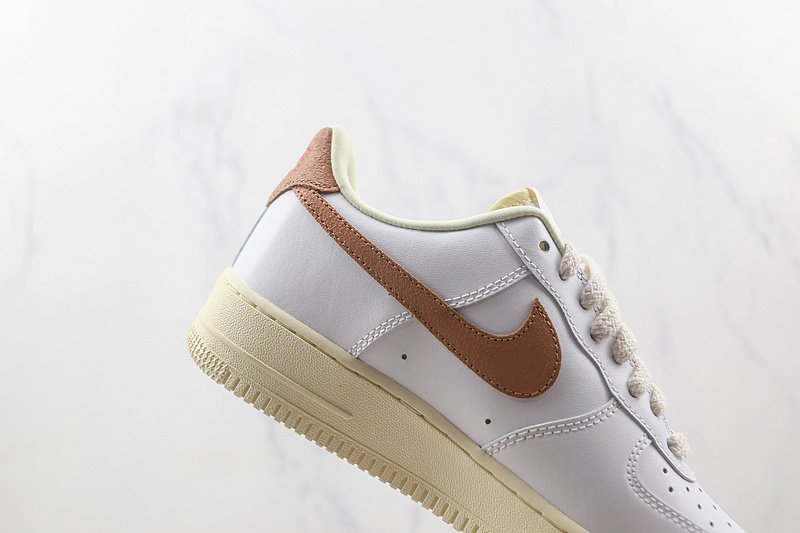 Nike Air Force 1 Low "White Coconut" фото № 3