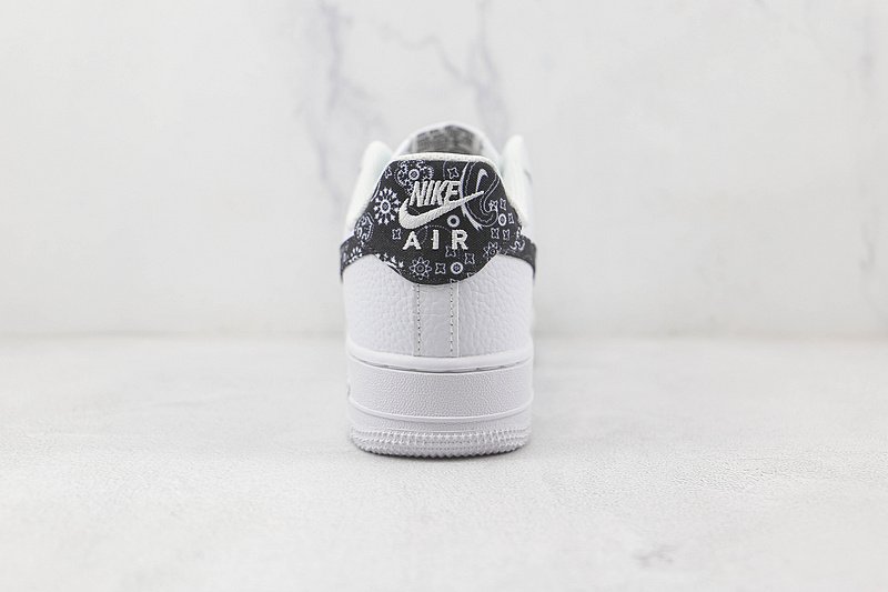 Nike Air Force 1 Low "White/Black Paisley" фото № 6