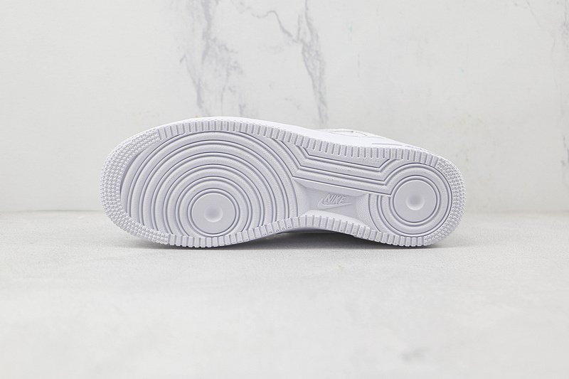 Nike Air Force 1 Low "White Relief" фото № 8