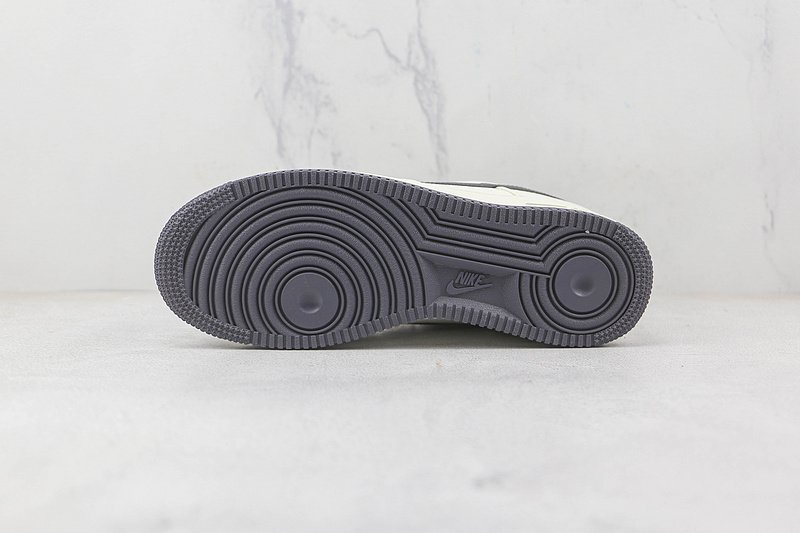 Nike Air Force 1 Low "Linen White/Dark Grey" фото № 8