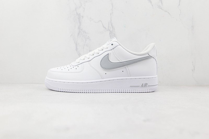 Nike Air Force 1 Low "Summit White/Light Wolf Grey" фото № 2