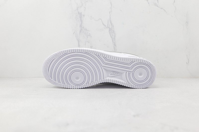 Nike Air Force 1 Low "Summit White/Light Wolf Grey" фото № 8