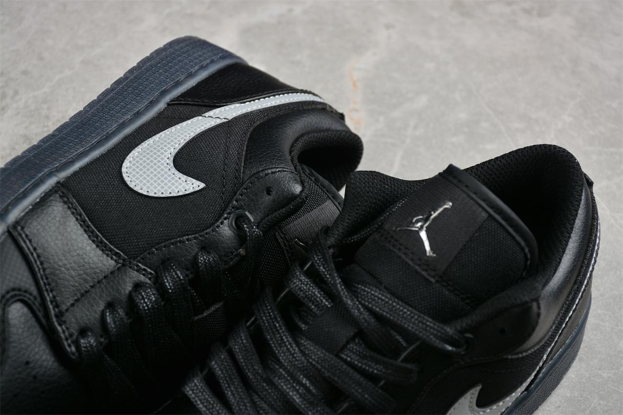 Nike Air Jordan 1 Low "Black" фото № 8