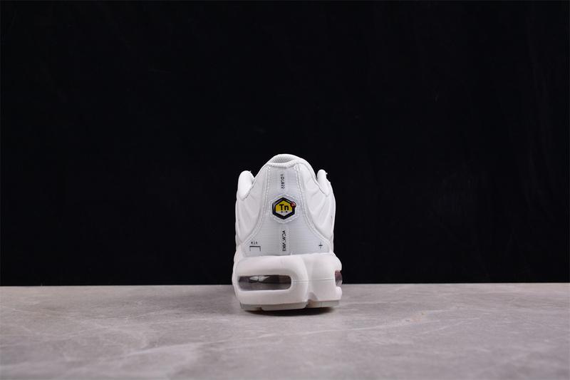 A-Cold-Wall* x Nike Air Max Plus "Platinum Tint" фото № 5