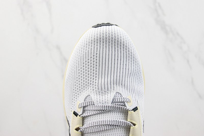 Nike Air Zoom Pegasus 40 "White/Light Yellow" фото № 4