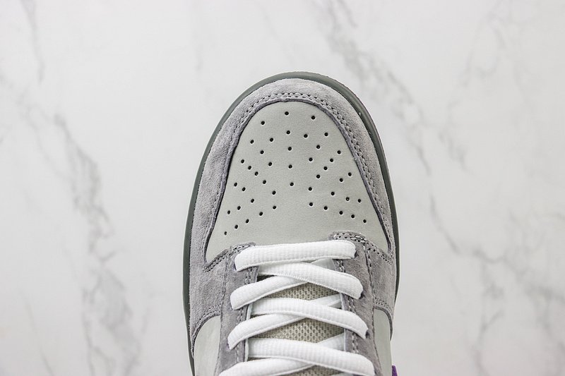 Nike Dunk Low "Purple Pigeon" фото № 4