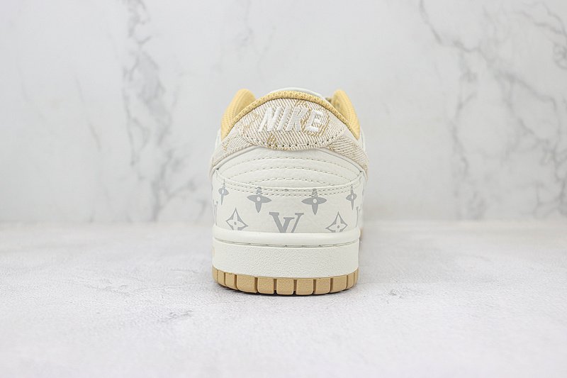 Louis Vuitton x Nike Dunk Low "White/Havana Cream/Monogram" фото № 9