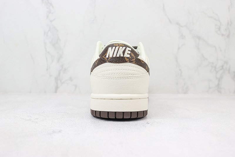 Louis Vuitton x Nike Dunk Low "Cedar Brown/Cream White/Monogram Swoosh" фото № 9
