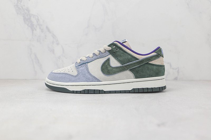 Otomo Katsuhiro x Nike SB Dunk Low "Blue Greenly" фото № 2