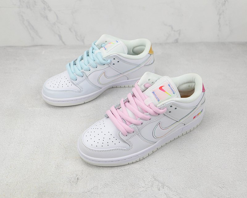 Nike Dunk Low "Be True" фото № 5