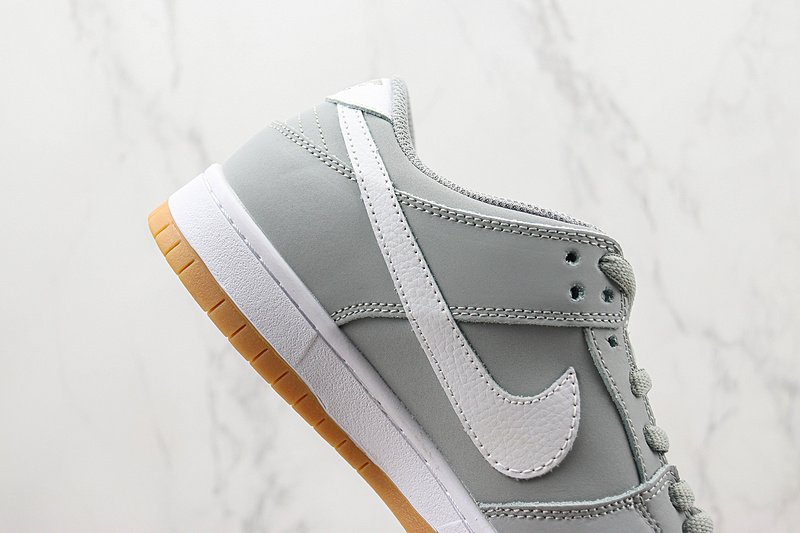 Nike SB Dunk Low Pro ISO "Orange Label Wolf Grey Gum" фото № 3