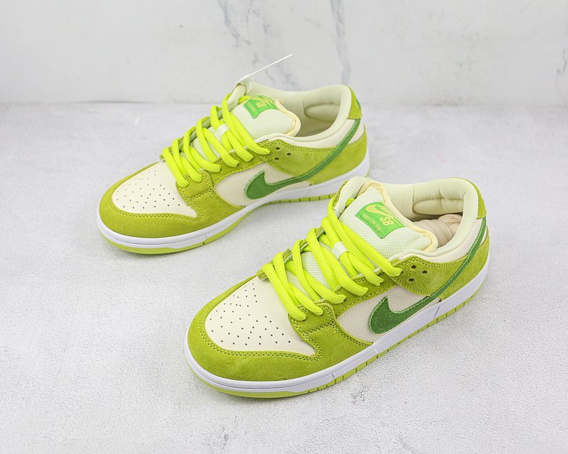 Nike SB Dunk Low "Pro Sour Apple" фото № 5