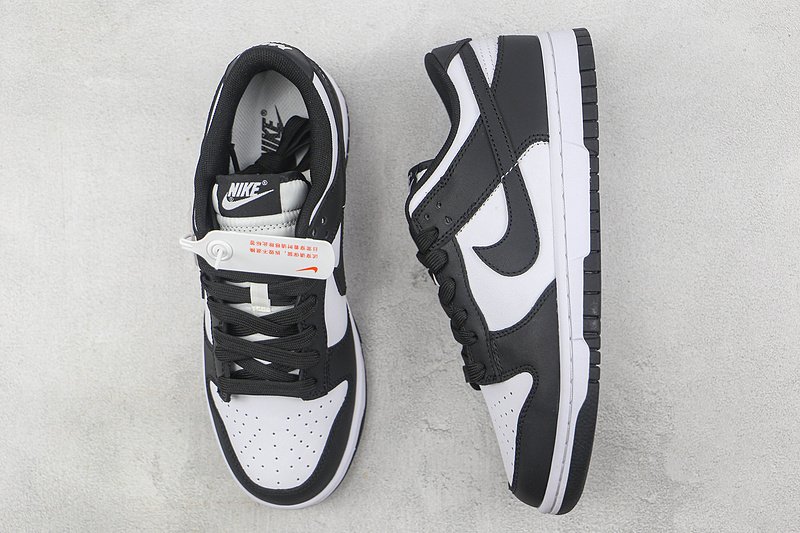 Nike Dunk Low "Black/White" фото № 6
