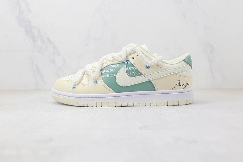 Nike Dunk Low "Coconut Milk/Green" фото № 2