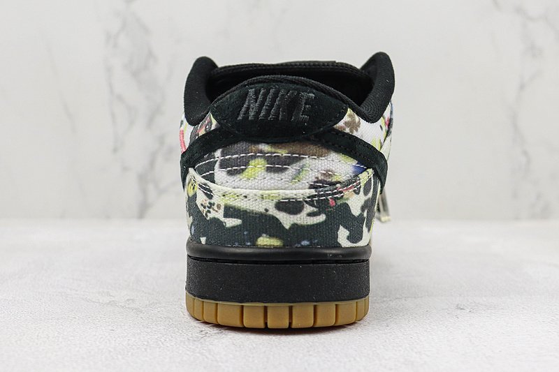 Supreme x Nike SB Dunk Low "Rammellzee" фото № 8