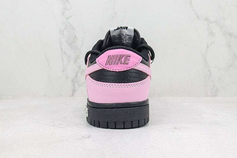 Nike Dunk Low "Neon Interstellar" фото № 9