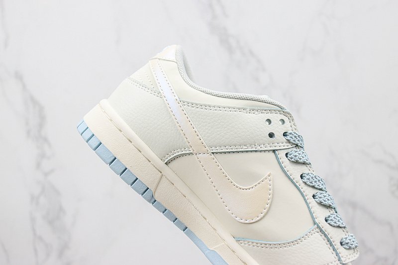 Nike Dunk Low "Pearl White/Light Blue" фото № 3