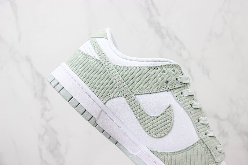 Nike Dunk Low "Grey Corduroy" фото № 3