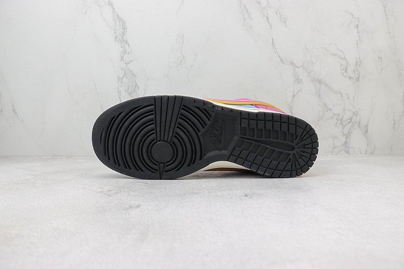 Saint Seiya x Nike Dunk Low "White/Blue/Crimson" фото № 8