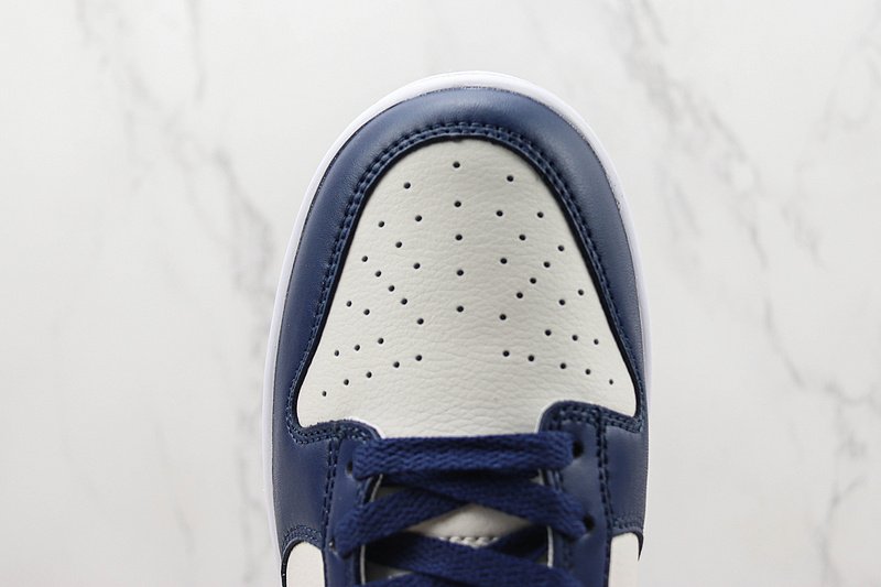 Nike Dunk Low "Summit White/Midnight Navy" фото № 3