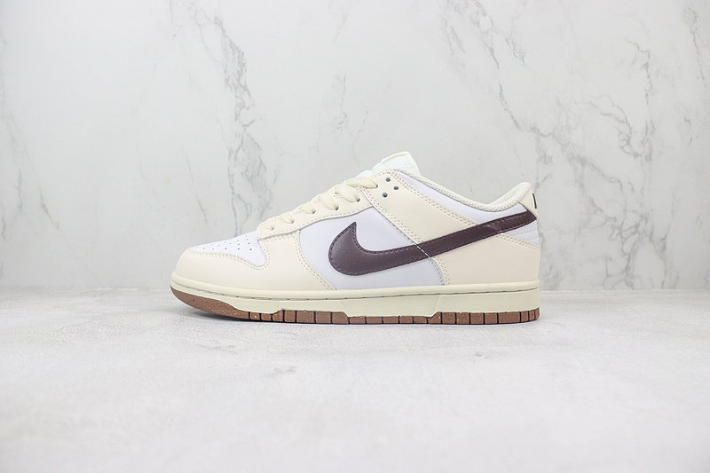 Nike Dunk Low "Dark Cacao/Coconut Milk" фото № 2