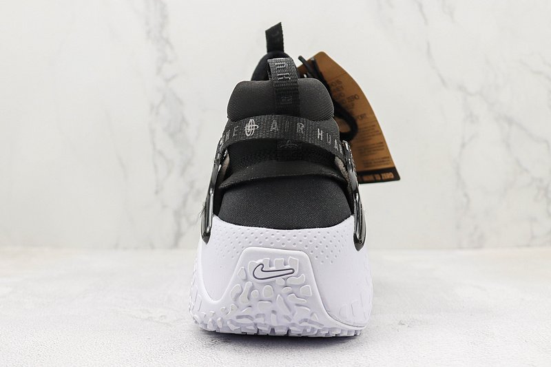 Off-White x Nike Huarache "Black/White" фото № 9