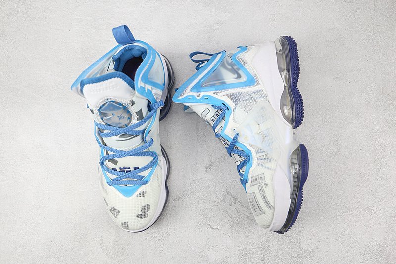 Nike LeBron 19 "Sweatsuit" фото № 7