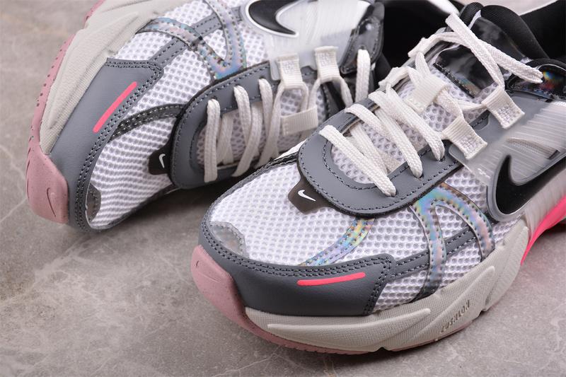 Nike V2K Run "Year of the Dragon" фото № 7