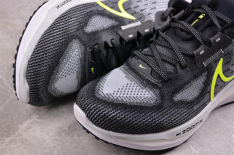 Nike Vomero 17 "Black/Light Smoke/Grey" фото № 7