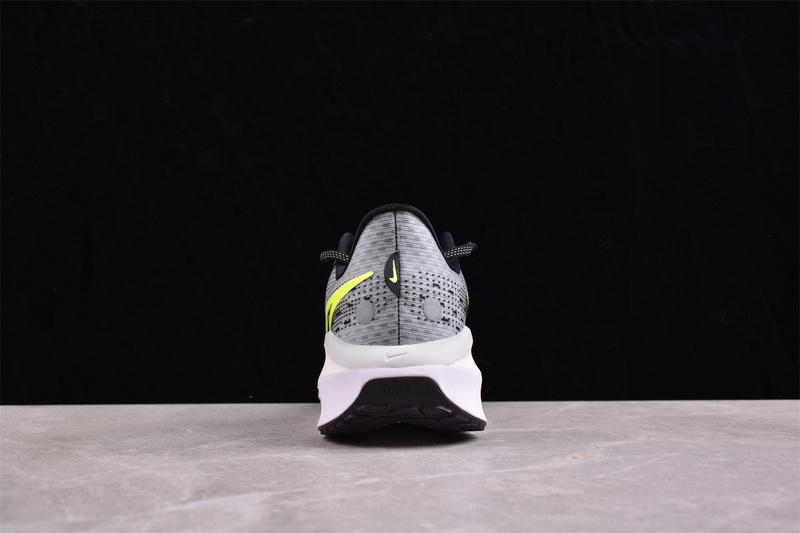 Nike Vomero 17 "Black/Light Smoke/Grey" фото № 5