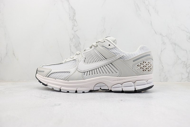 Nike Zoom Vomero 5 "Pure Platinum/Metallic/Silver" фото № 2
