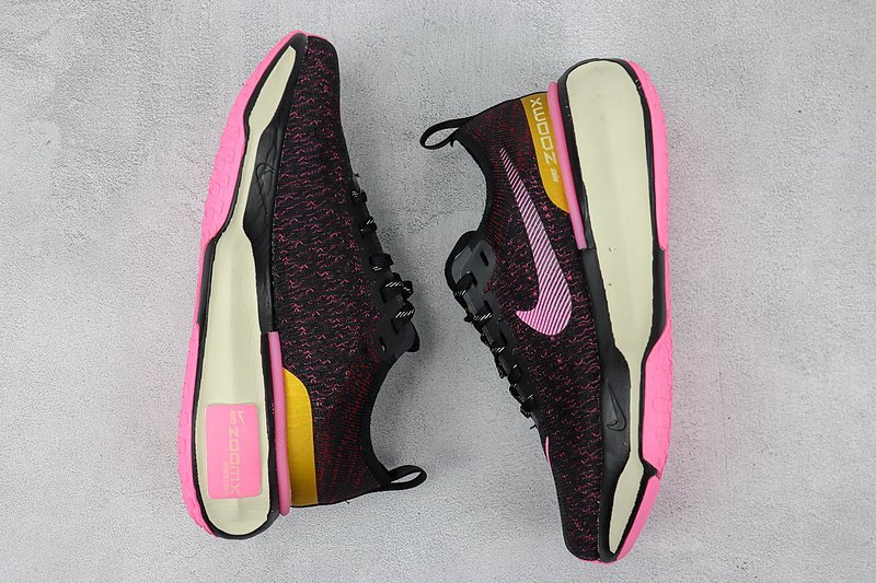 Nike ZoomX Invincible Run Flyknit 3 "Black/Pink" фото № 7