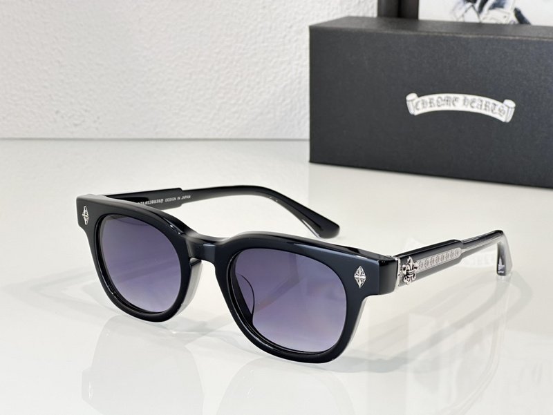 Солнцезащитные очки Chrome Hearts Frame And Temples Decorated By Symbols "Black" фото № 2
